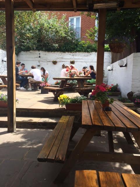 The Swan Inn Pub Айсълуърт Екстериор снимка