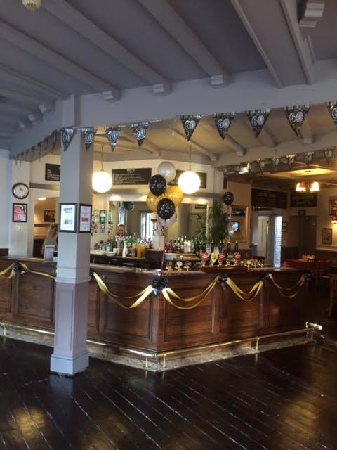 The Swan Inn Pub Айсълуърт Екстериор снимка
